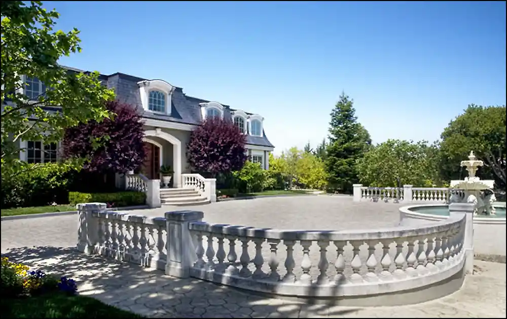 Hillsborough Elegance